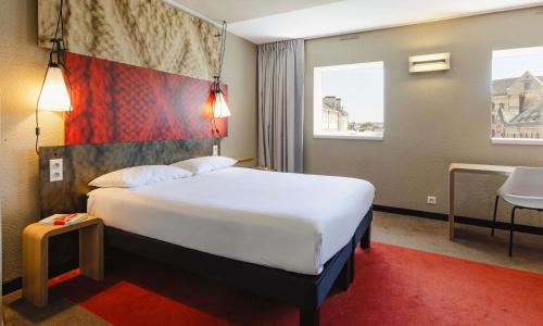 ibis Rennes Centre Gare Sud - photo 2